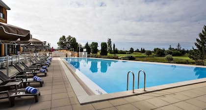 Mercure Toulouse Aeroport Golf de Seilh