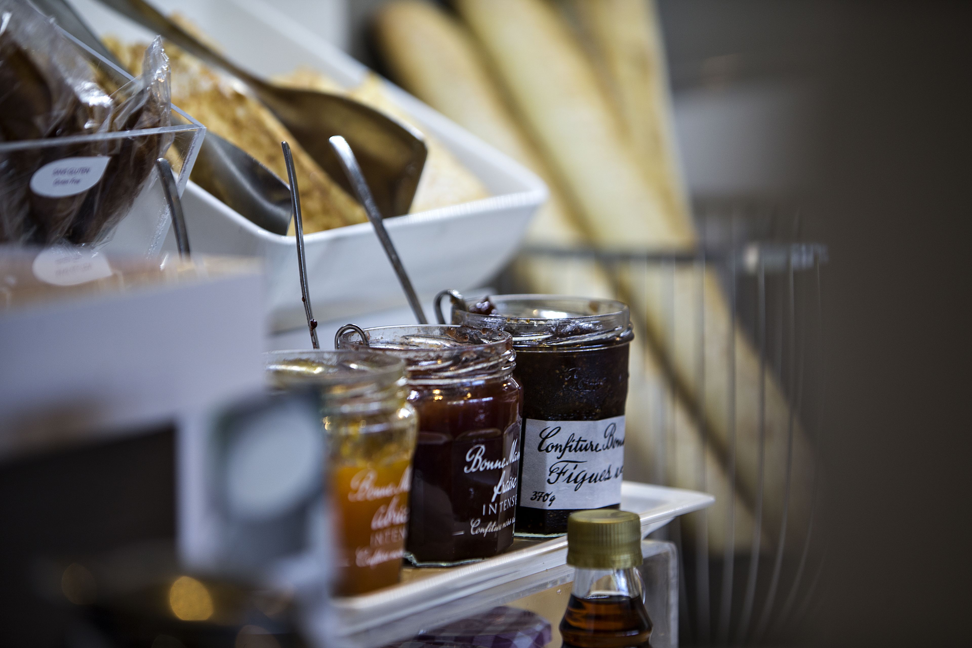 daily buffet breakfast (eur 19.50 per person)