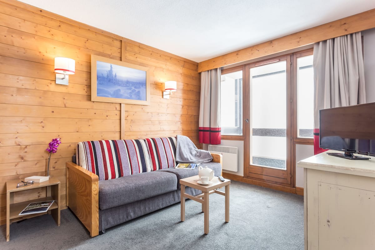 Appartement 4 personnes - 1 chambre - Exposition Sud | Living area | TV