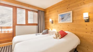 2 Schlafzimmer, Zimmersafe, Babybetten, kostenloses WLAN