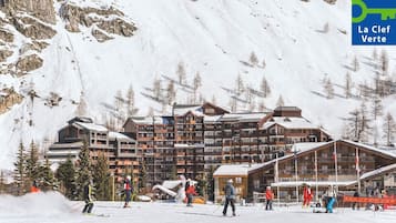 Mặt tiền nơi lưu trú