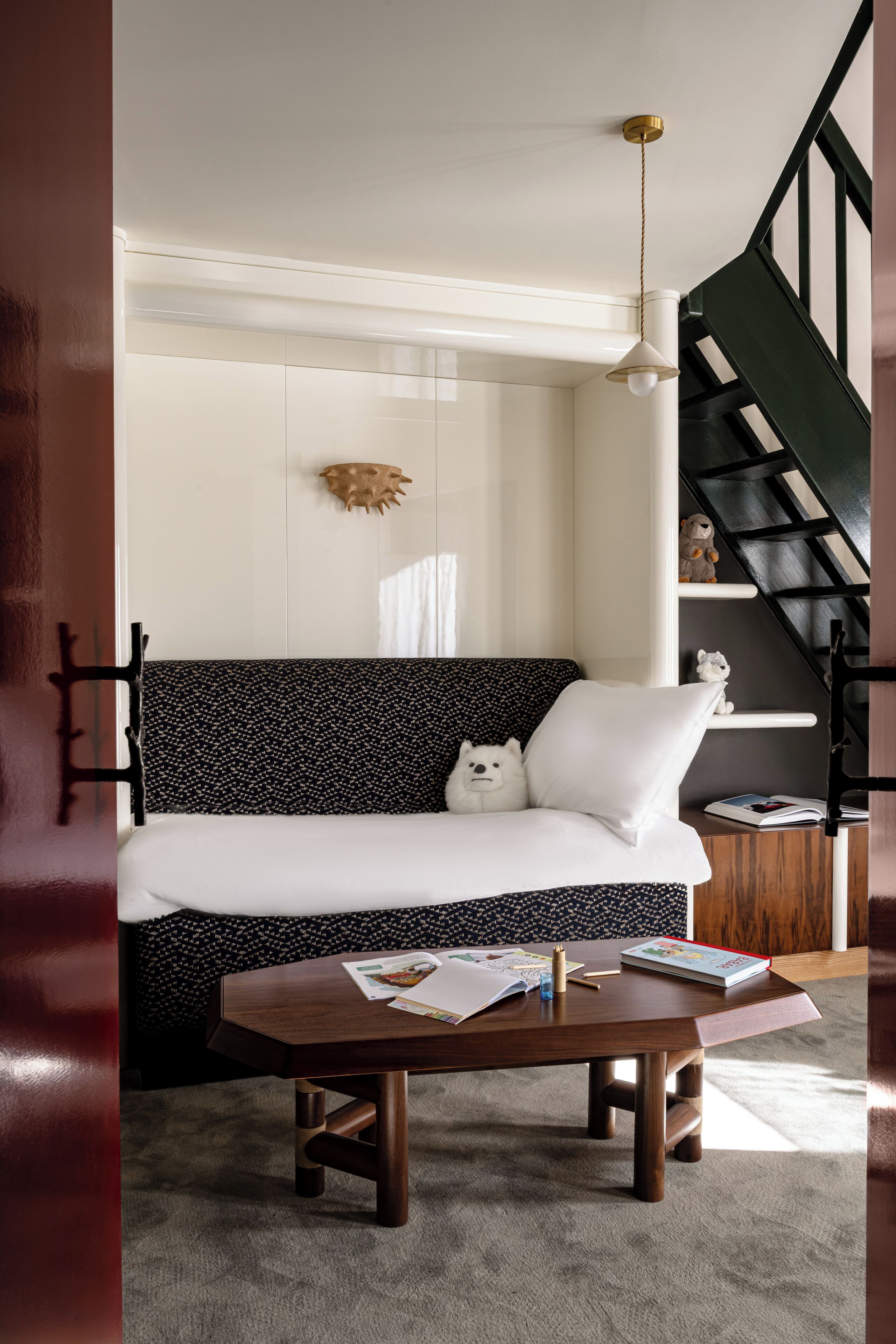 Loft, Balcony | Living area