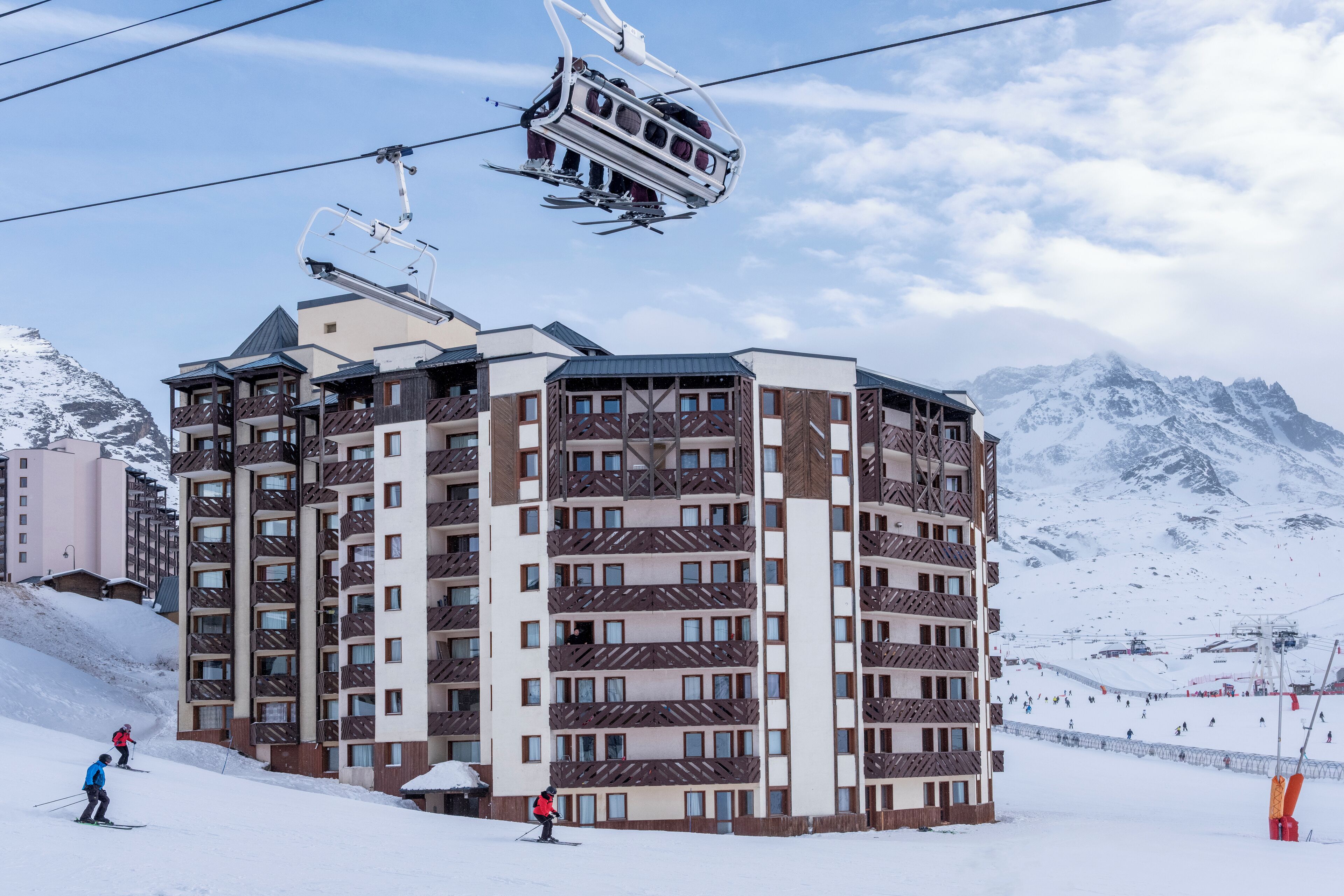 واجهة المنشأة