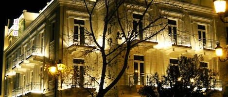 Façade de lâhĂ©bergement - soirĂ©e/nuit