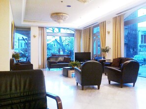Khu sảnh