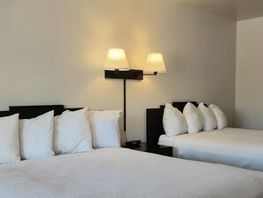 Room, 2 Queen Beds | Iron/ironing board, free WiFi, bed sheets, alarm clocks - Tava Motel Manitou Springs (Manitou Springs)