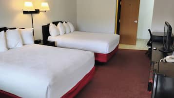 Kamar, 2 Tempat Tidur Queen | Setrika/meja setrika, Wi-Fi gratis, seprai linen, dan jam alarm