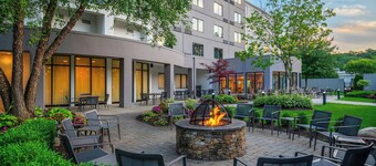 Courtyard by Marriott Providence Lincoln