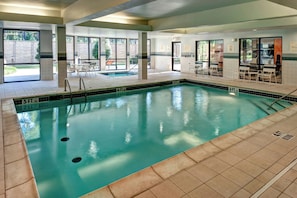 Piscine couverte