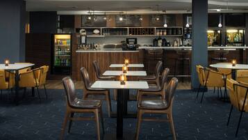 Breakfast and dinner served, American cuisine