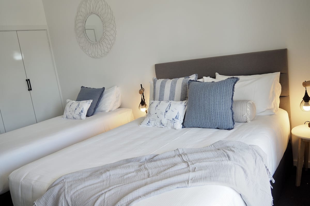 Chambre Standard, balcon (Waterview Twin)