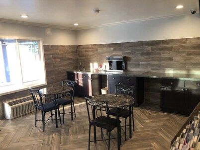 Menifee Inn