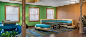 Quality Inn & Suites Bedford West