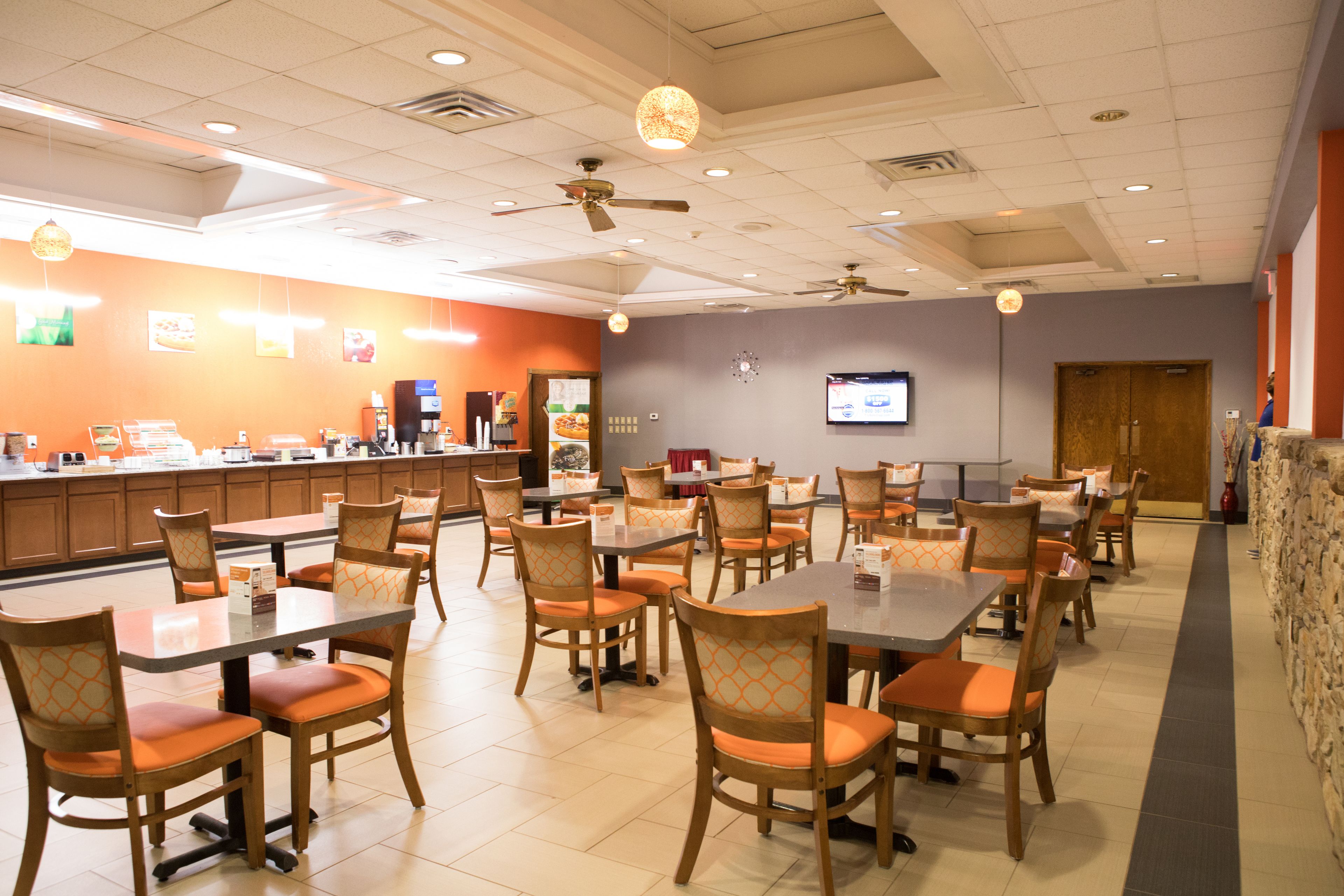 Sudah termasuk sarapan prasmanan setiap hari