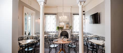 Ferdiglaget frokost hver dag (mot et tillegg)