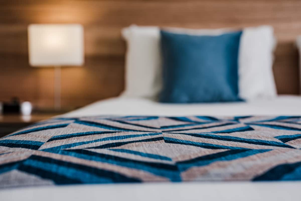 studio apartment | minibar, desk, iron/ironing board, free cots/infant beds