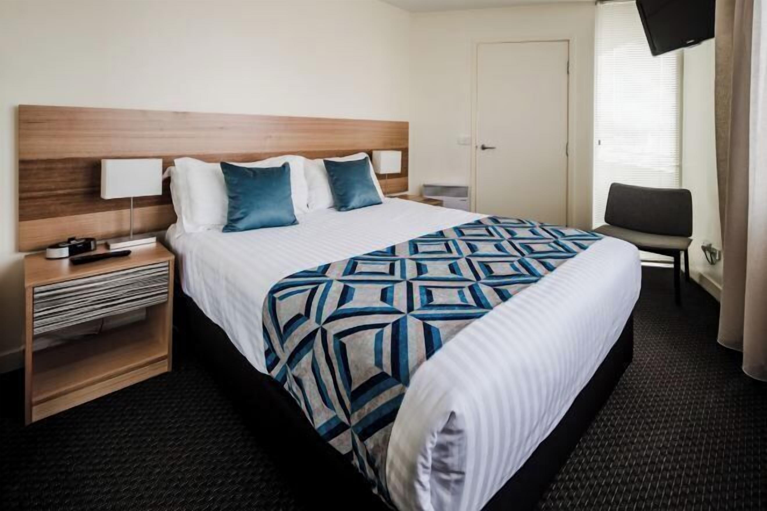Desk, iron/ironing board, travel cot, free WiFi