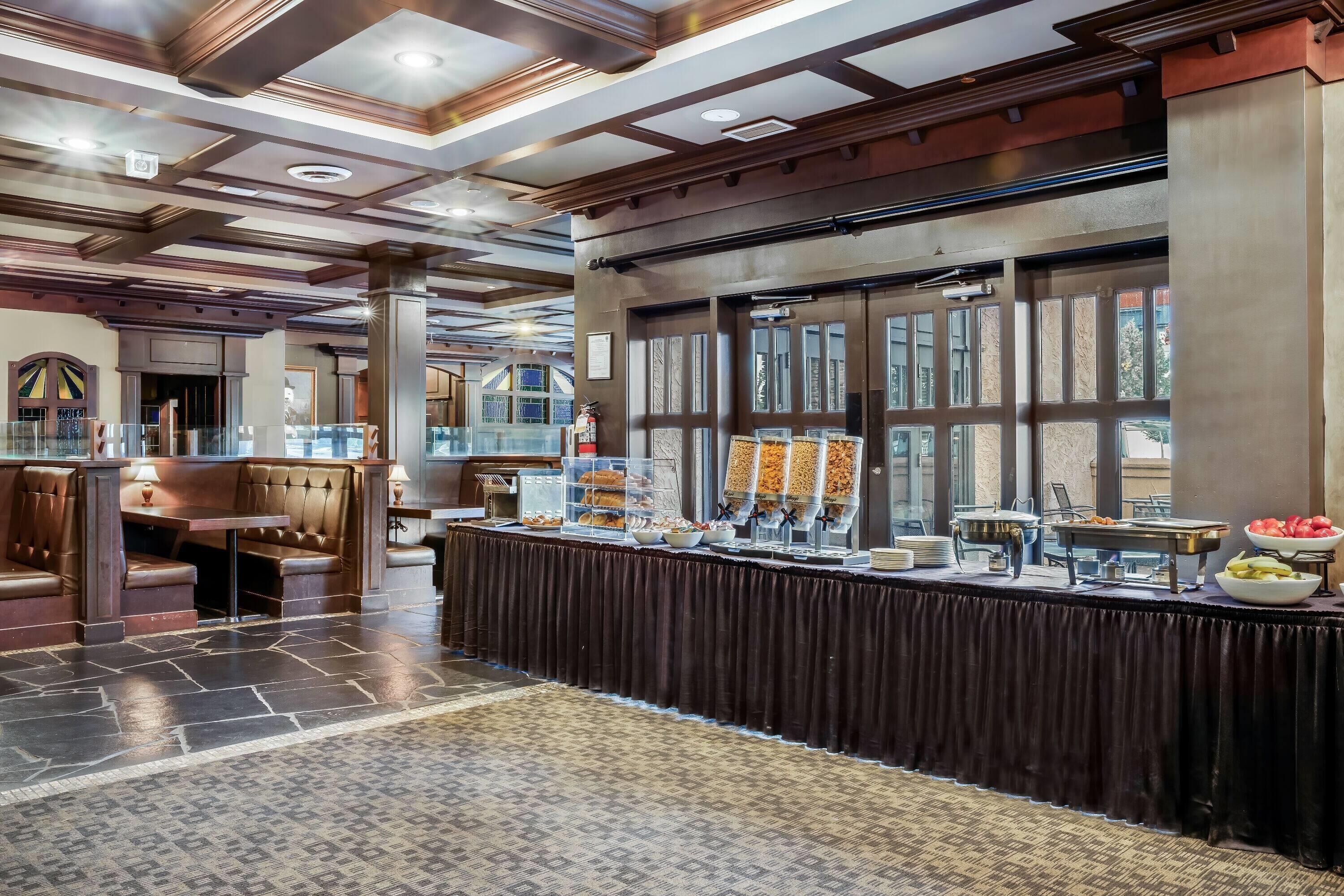 Photo - Days Inn & Suites by Wyndham West Edmonton