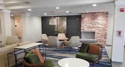 Fairfield Inn and Suites by Marriott Laredo