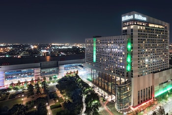 Hotel Exterior at Hilton Americas-Houston