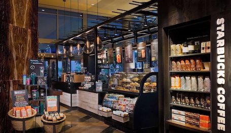 Coffee shop. Hilton Americas-Houston