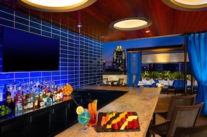 3 bares/lounges, bar na cobertura