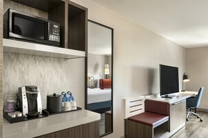 Ropa de cama hipoalergénica y minibar 