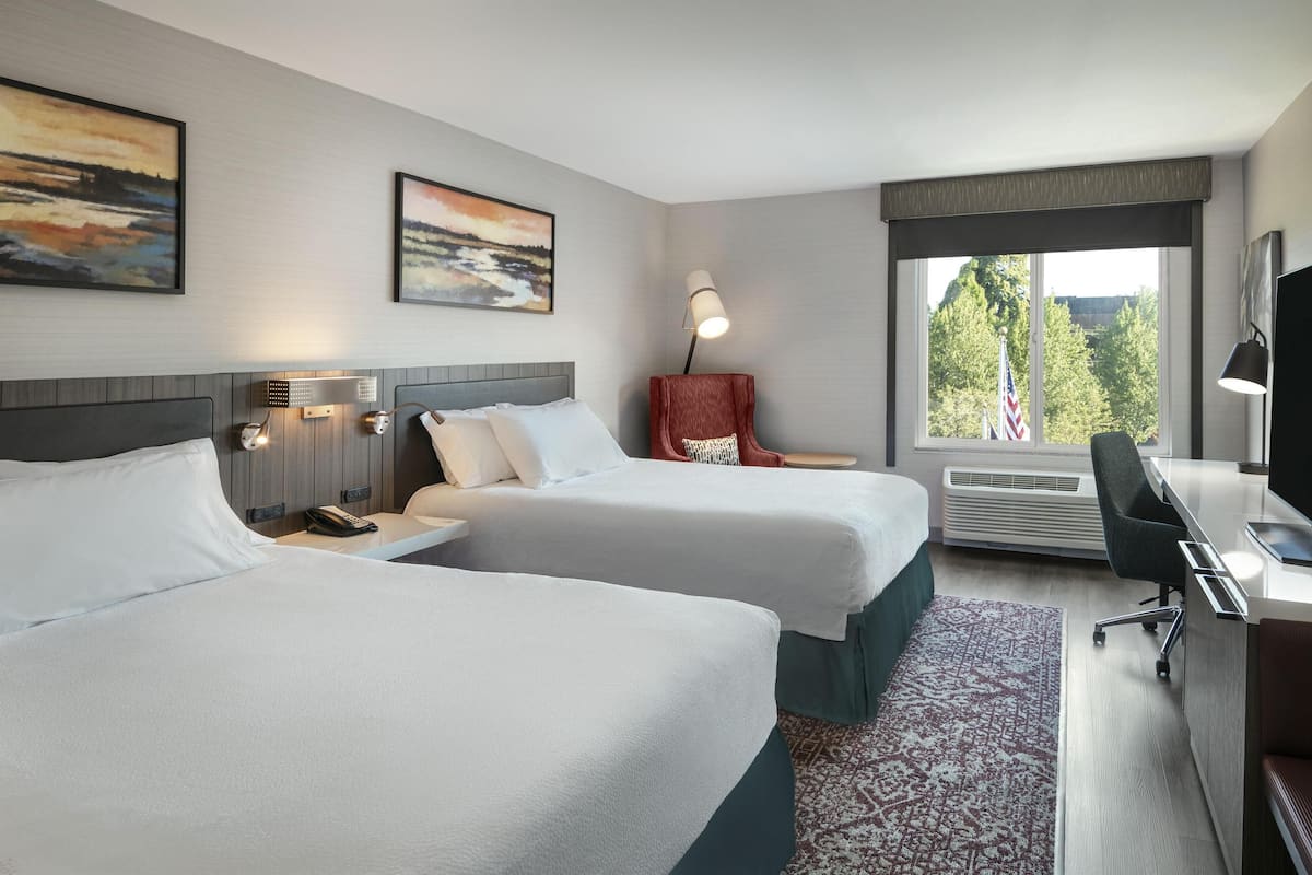 Room | 1 bedroom, hypo-allergenic bedding, minibar, in-room safe