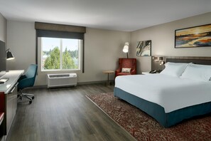 Room | Hypo-allergenic bedding, minibar, in-room safe, desk