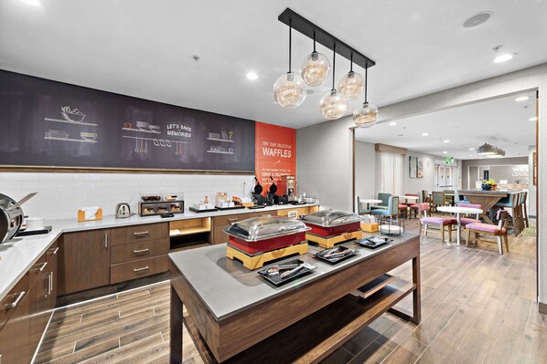 Café da manhã continental grátis todos os dias