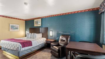 Room, 1 King Bed, Non Smoking | Desk, iron/ironing board, free WiFi, bed sheets