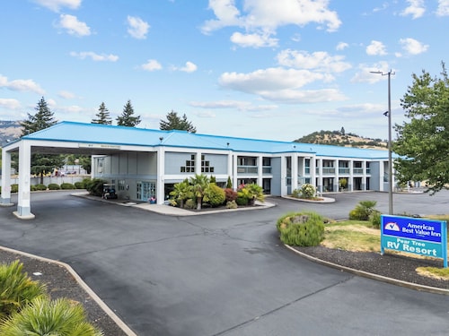 Americas Best Value Inn Phoenix Medford