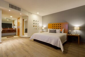 Master Suite King