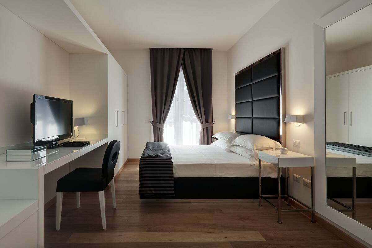 In-room safe, desk, blackout drapes, iron/ironing board