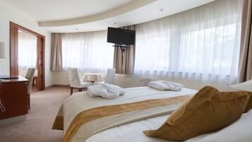Apartamento | Roupas de cama premium, frigobar, cofres nos quartos