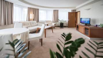 Apartment | Living room | LCD TV, toys