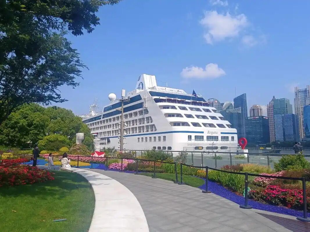 Foto - Magnificent International Hotel