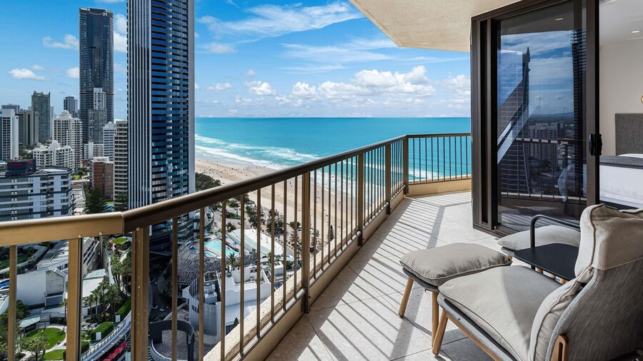 Paradise Centre Apartments