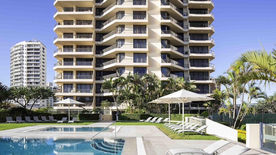 Paradise Centre Apartments