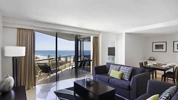 In-room safe, iron/ironing board, cribs/infant beds, rollaway beds