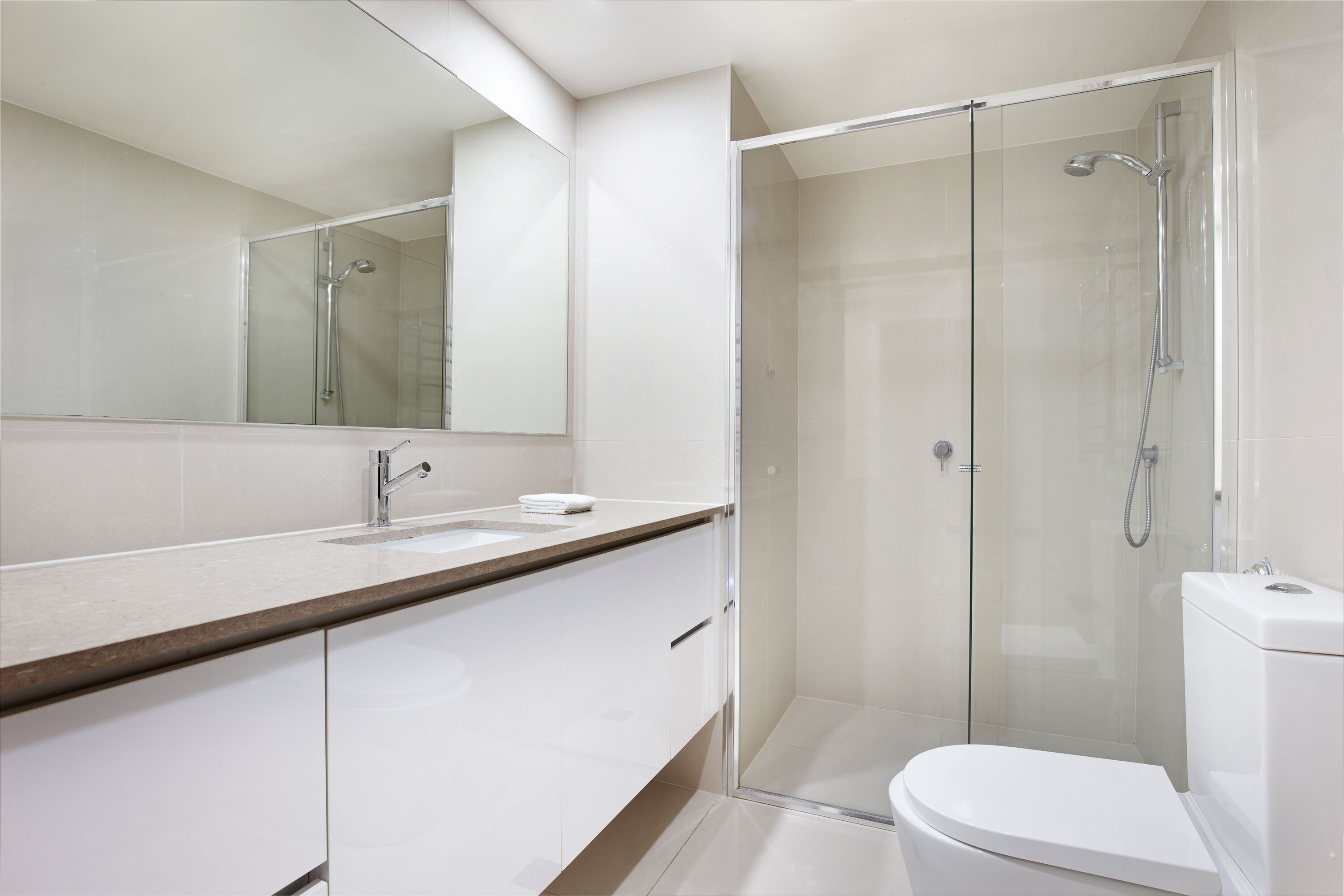 Paradise Centre Apartments — image 14