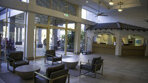 Unclassified image, 5 of 47, button - Paradise Island Resort (Surfers Paradise)