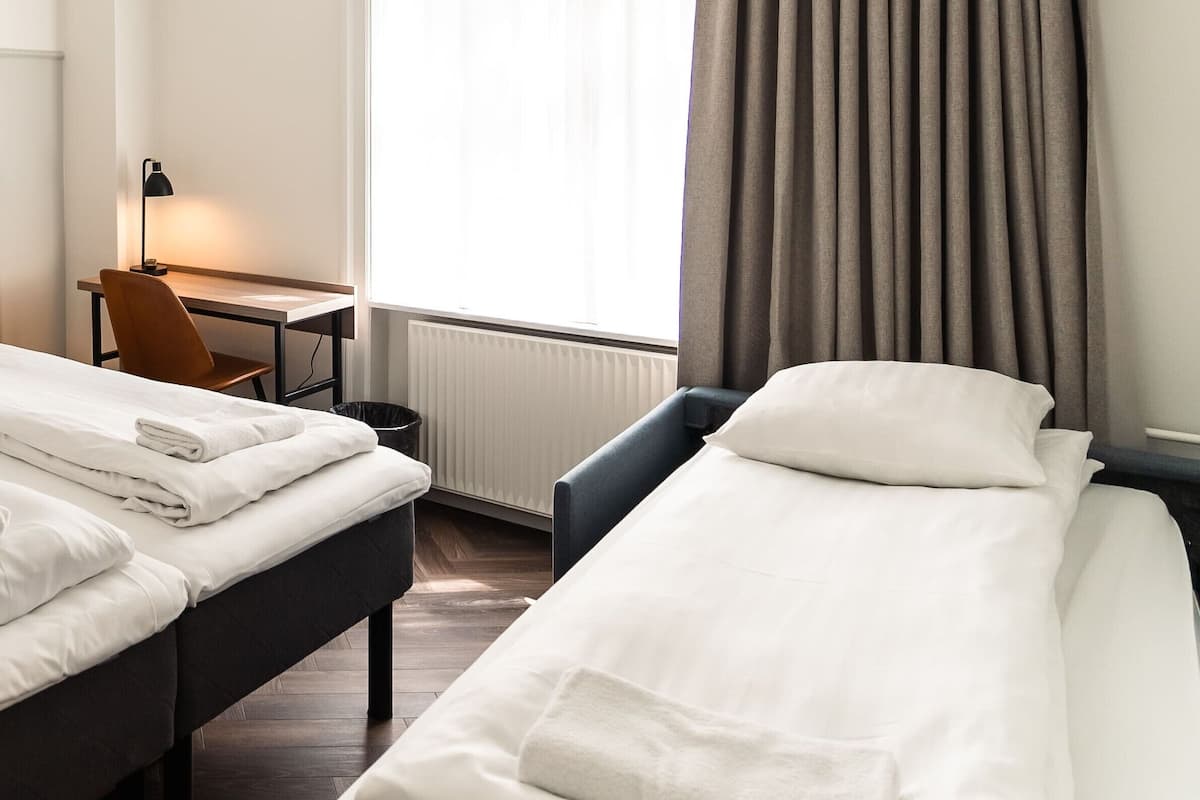 Standard Double Room, 1 Queen Bed with Sofa bed | Desk, iron/ironing board, free WiFi, bed sheets