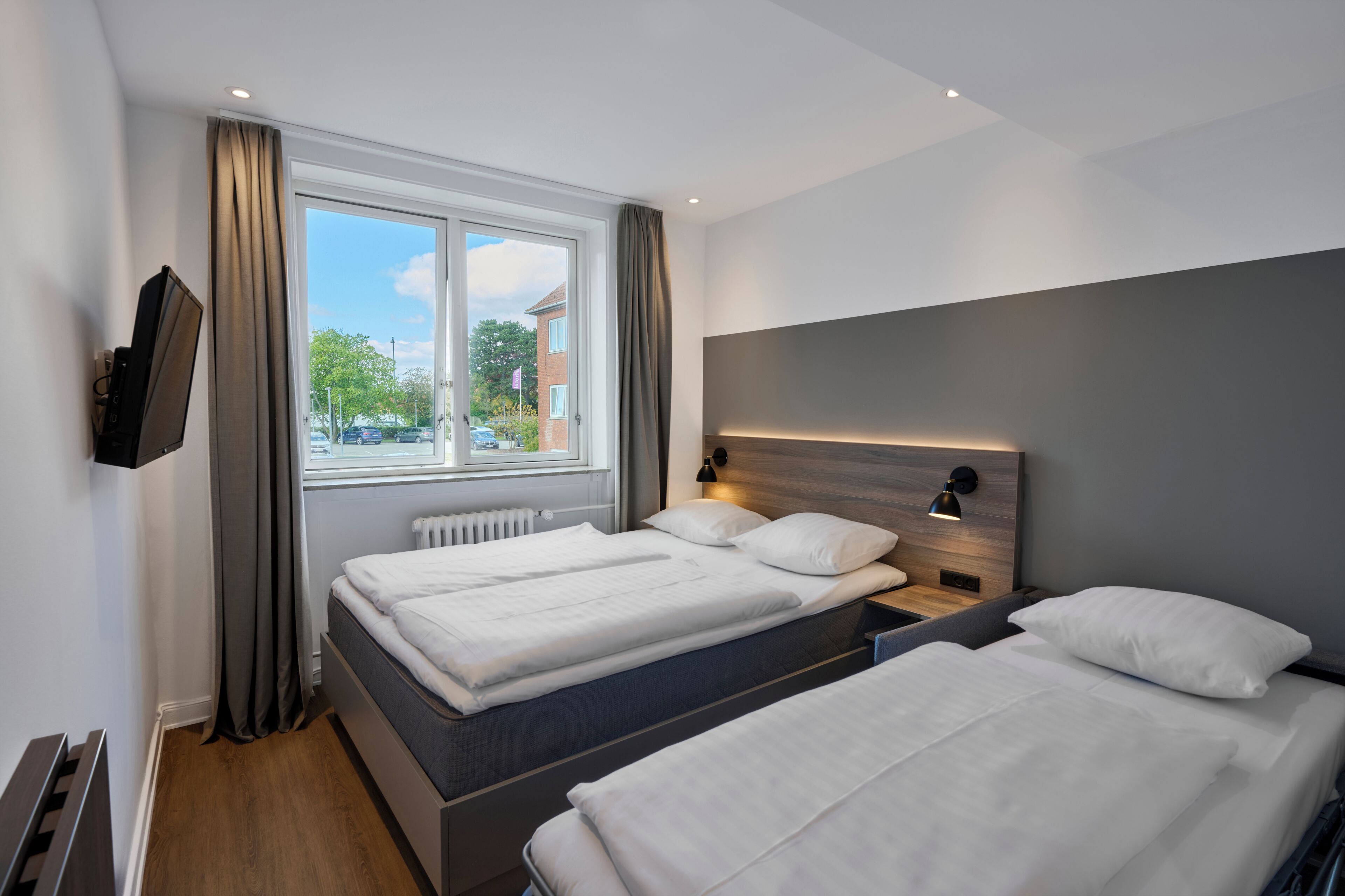 Standard Double Room, 1 Queen Bed with Sofa bed | Desk, iron/ironing board, free WiFi, bed sheets