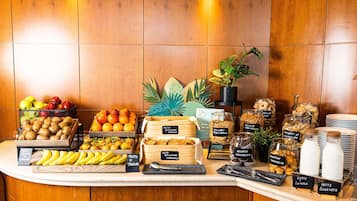 Daily buffet breakfast for a fee