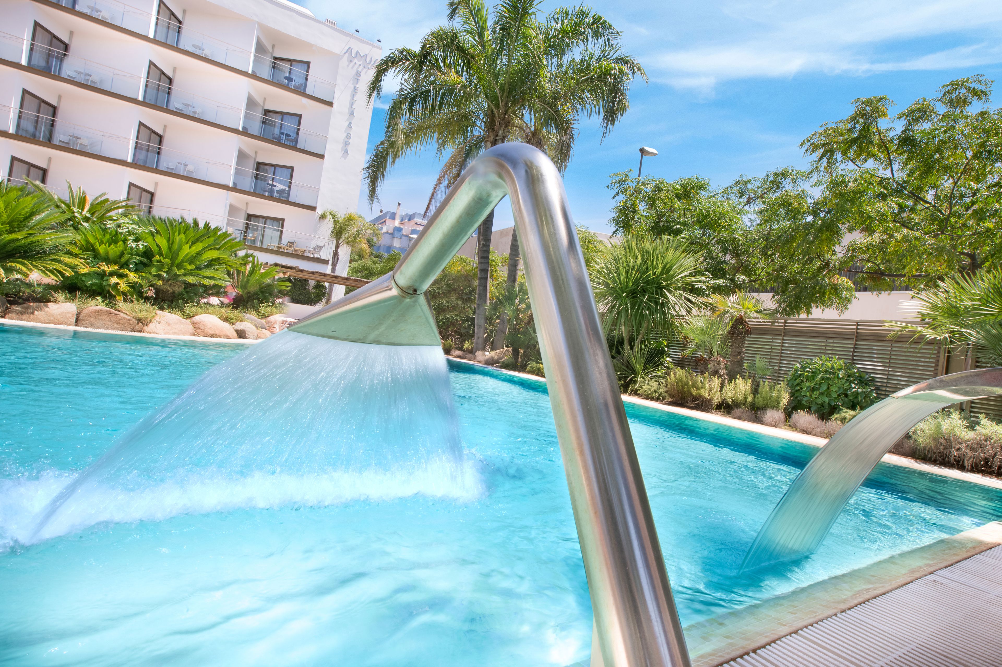 indoor pool, outdoor pool, open 9:00 am to 9:00 pm, pool umbrellas