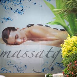 Salas para tratamentos a dois, sauna seca, banheira de hidromassagem