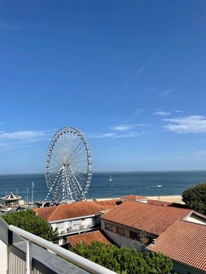 Studio, Terrace, Sea View | Premium bedding, blackout drapes, iron/ironing board, free WiFi