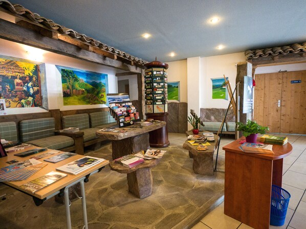 Sala de estar en el lobby