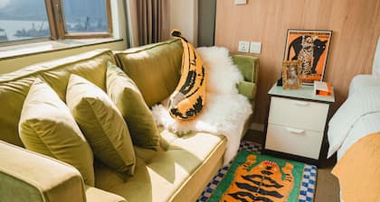 Macau Hotel S